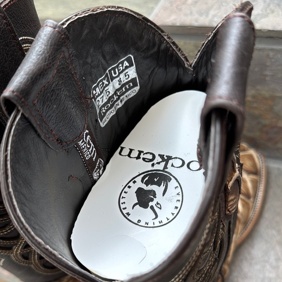 Square Toe Cowboy Boots size 8.5 **"runs big** - Picture 10 of 13